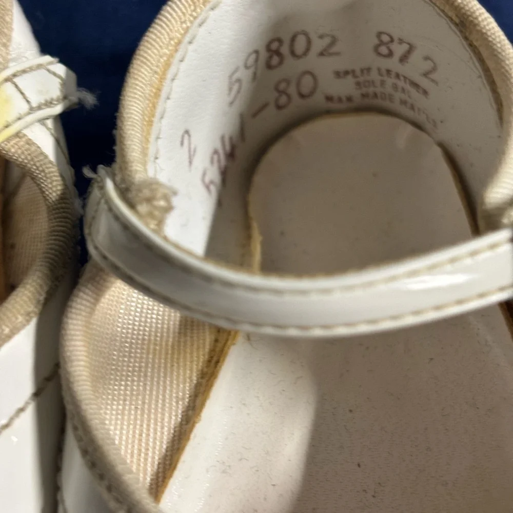 Vintage Ivory Kids Dress Shoes‎ with Strap
